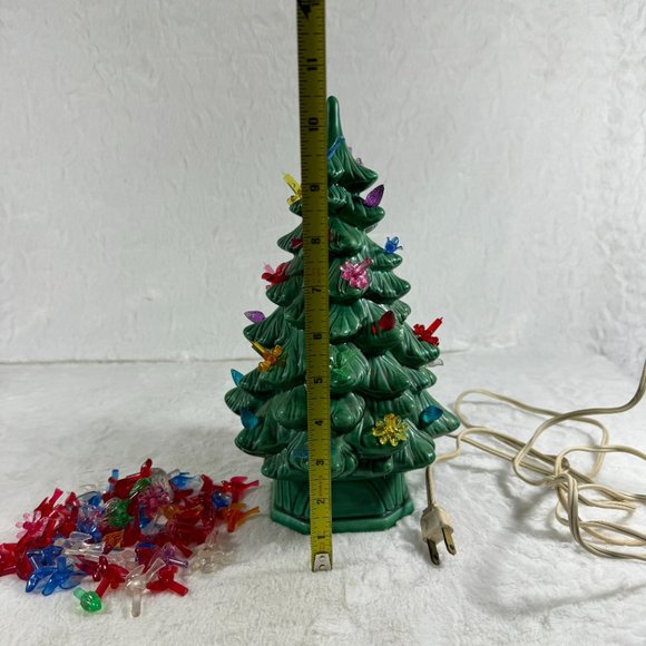 Vintage 1964 Holland Mold Lighted Ceramic Christmas Tree with base extra lights - Picture 14 of 15
